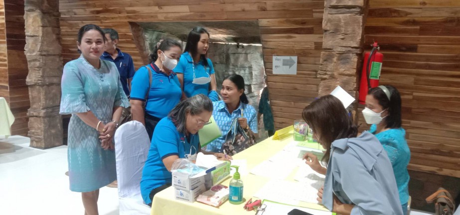 โครงการฝึกอบรมให้ความรู้ระเบียบและกฎหมายที่เกี่ยวข้องในการปฏิบัติงานของ อบต.เกาะเต่า